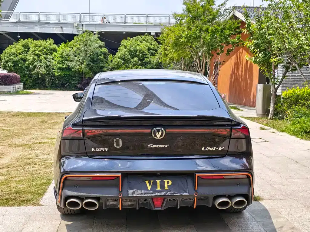 Changan UNI-V 2023 из CN, фото 7
