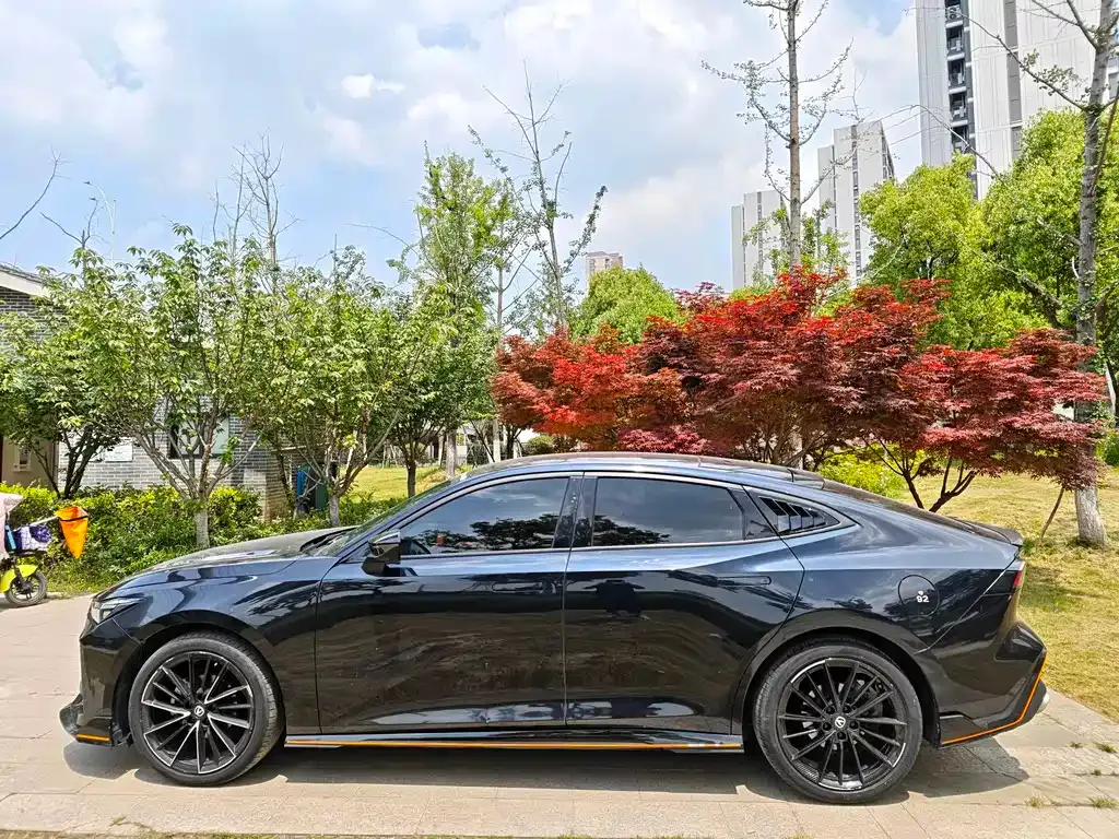 Changan UNI-V 2023 из CN, фото 8