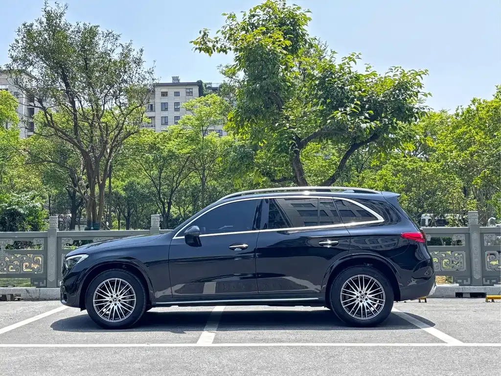 Mercedes-Benz GLC 2024 из CN, фото 10