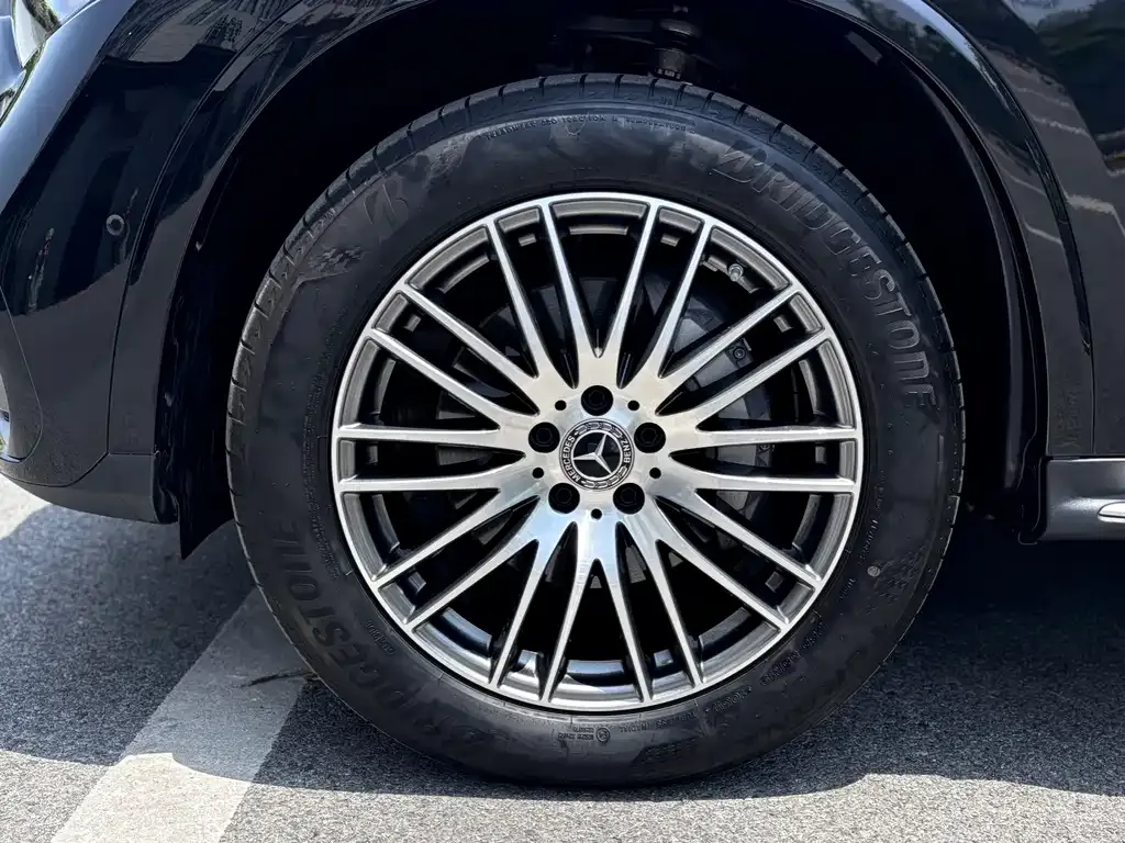 Mercedes-Benz GLC 2024 из CN, фото 3