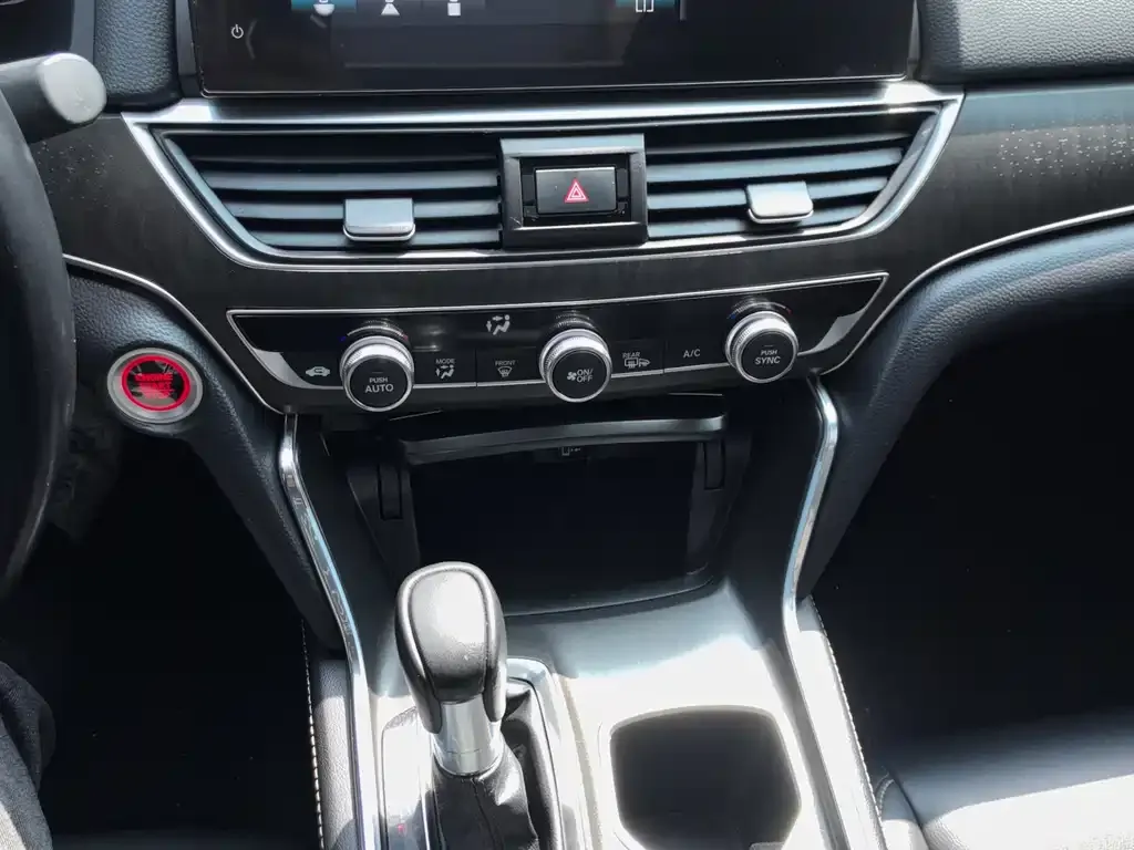 Honda Accord — фото 2