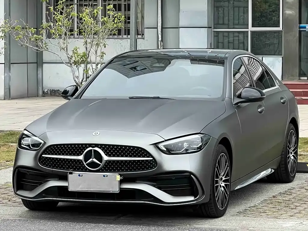 Mercedes-Benz C-Class — фото 1