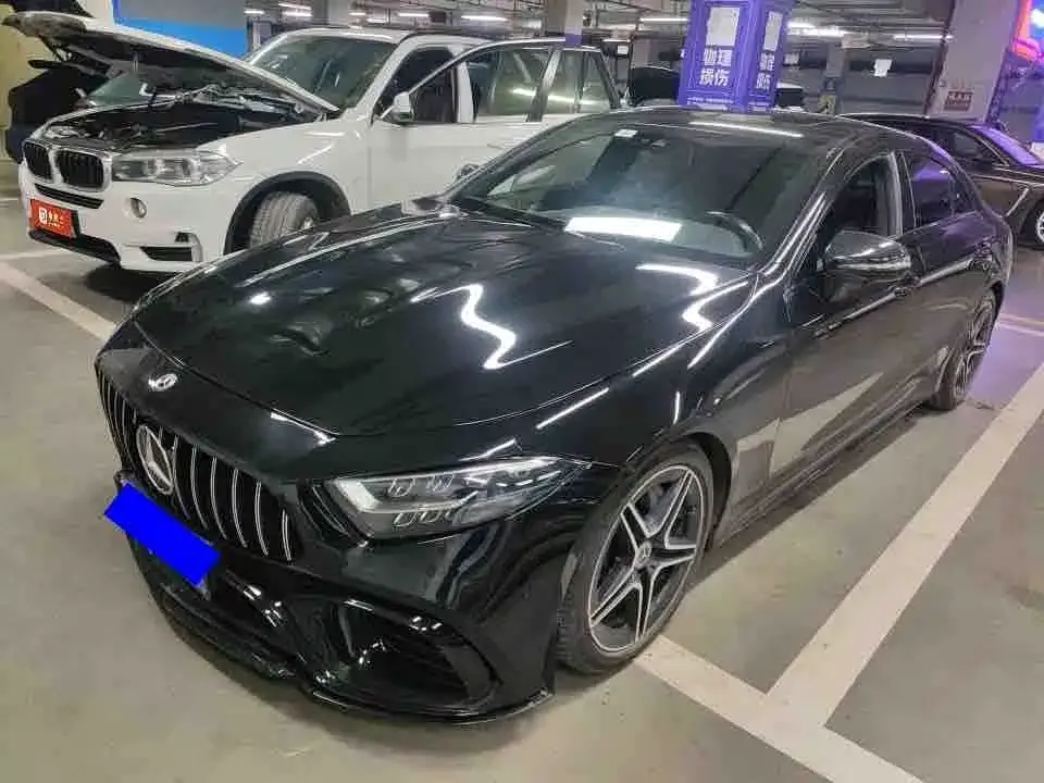 Mercedes-Benz CLS