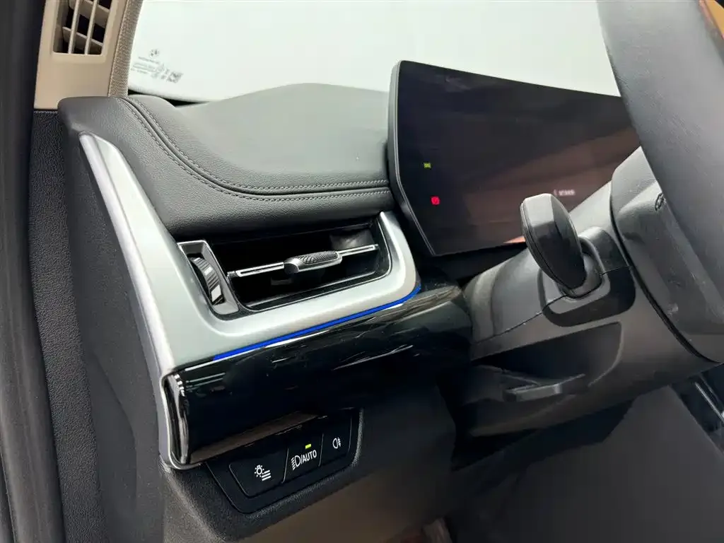 BMW X1 2023 из CN, фото 3