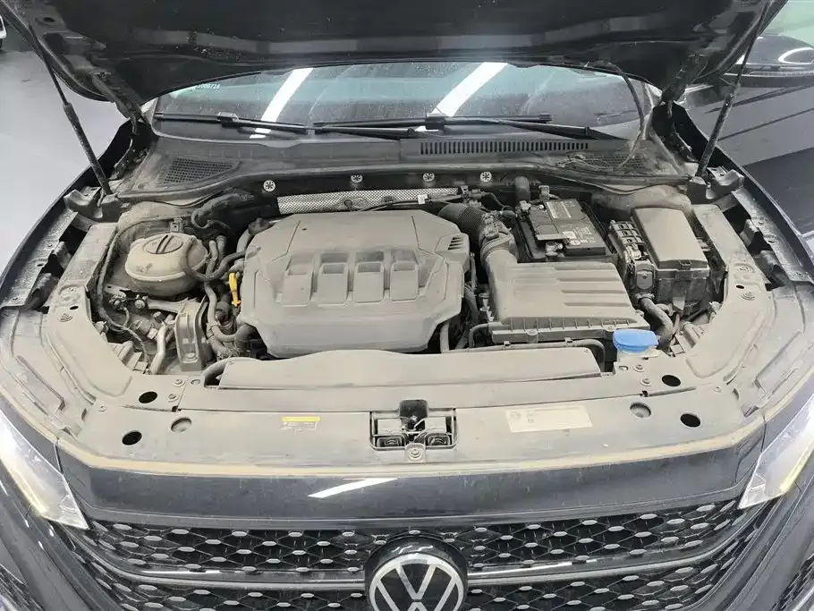 Volkswagen Passat 2022 из CN, фото 10