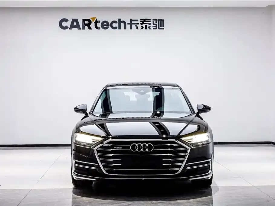 Audi A8 — фото 3