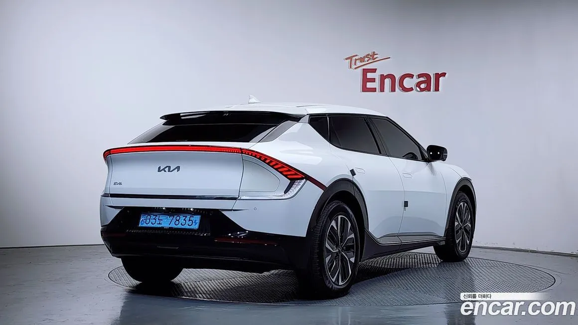 Kia EV6 — фото 3