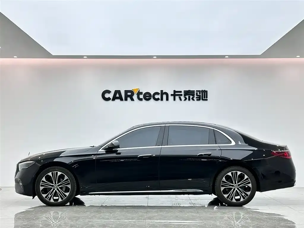 Mercedes-Benz E-Class 2025 из CN, фото 3
