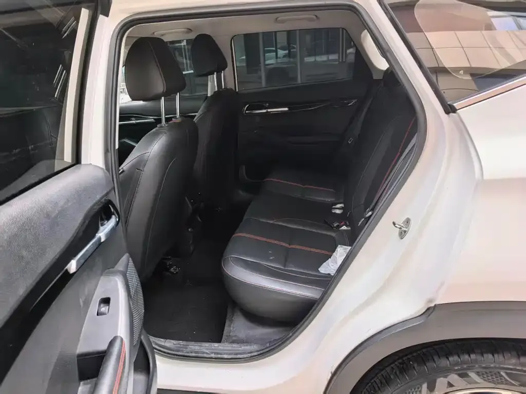 Kia KX3 2022 из CN, фото 6