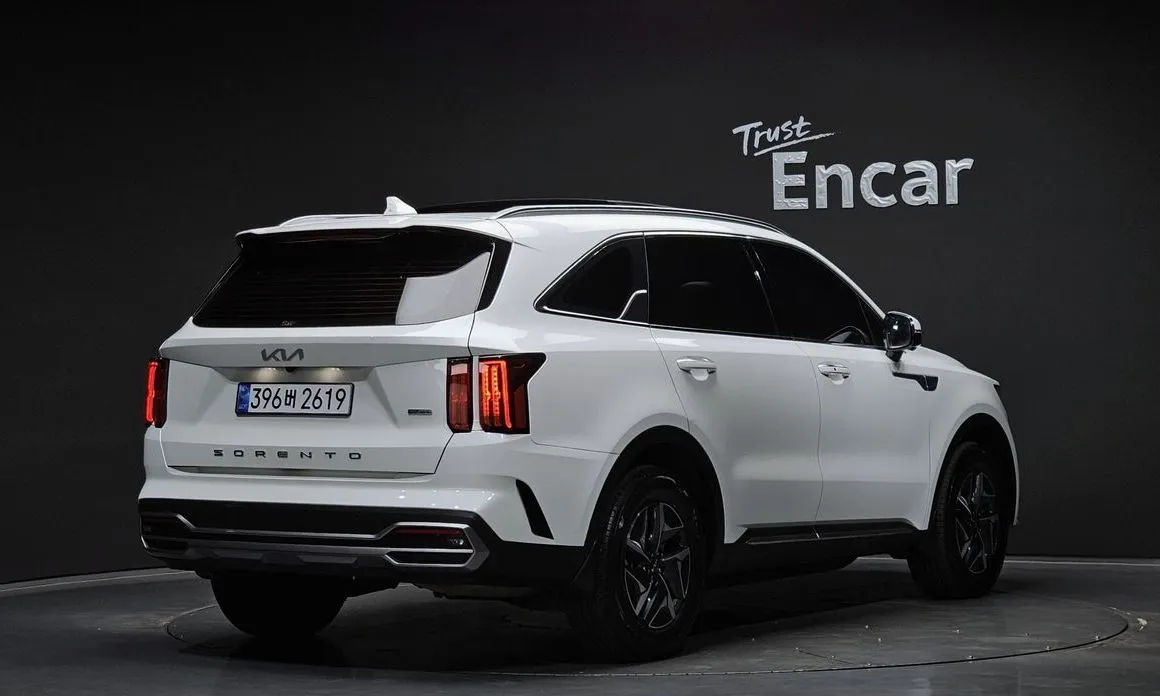 Kia Sorento — фото 3