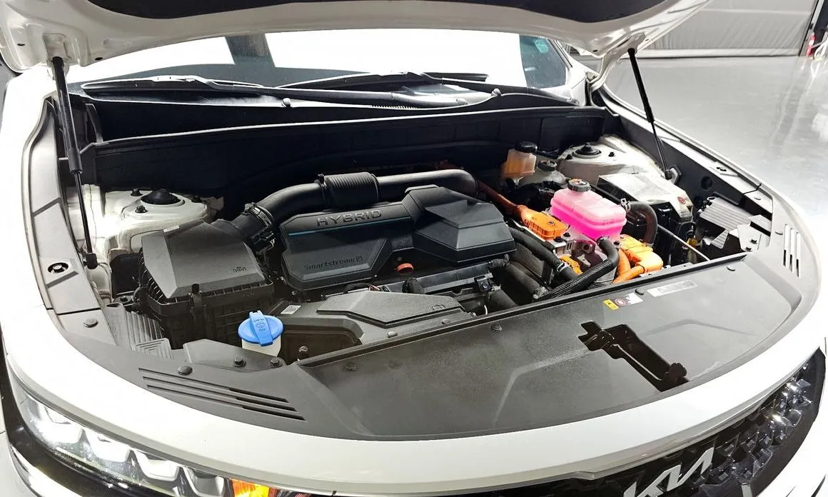 Kia Sorento — фото 9