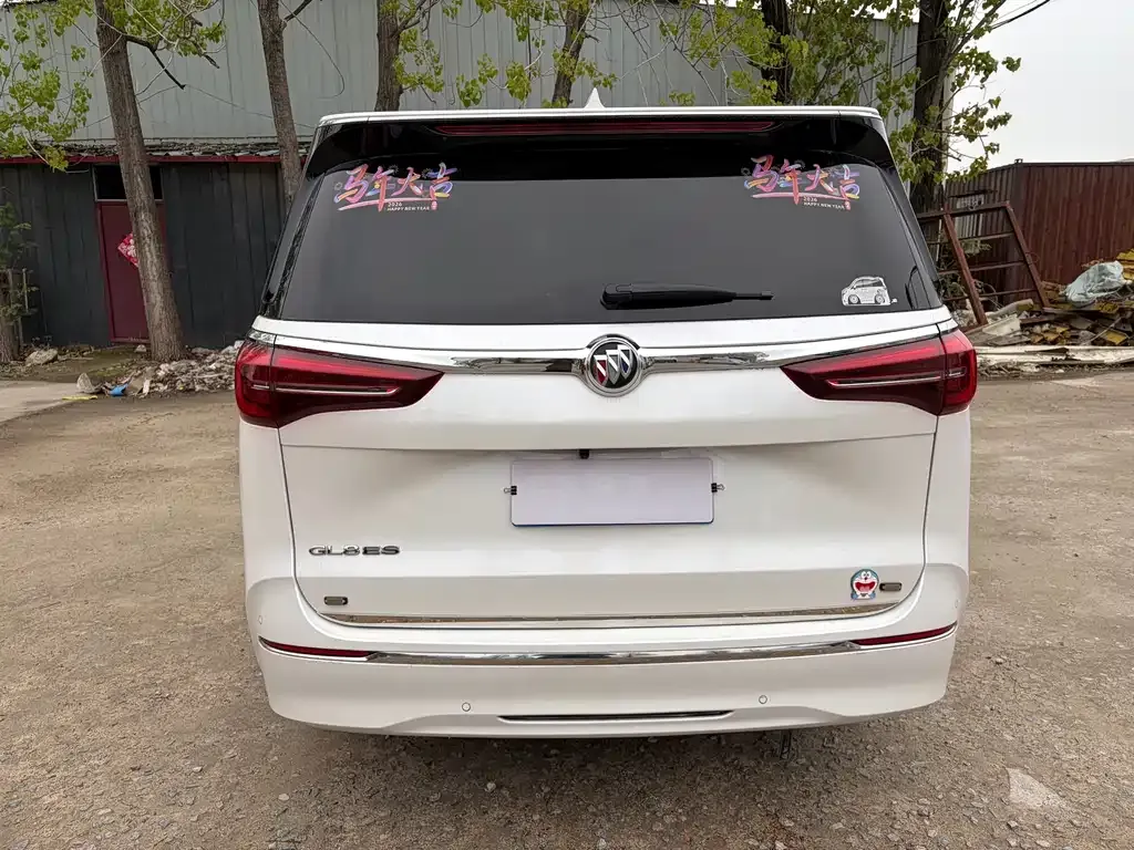 Buick GL8 2023 из CN, фото 8