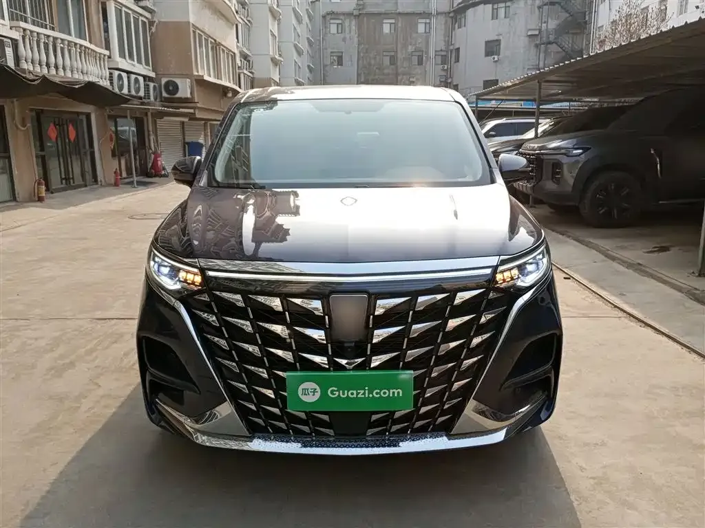 Roewe iMAX8 2023 из CN, фото 7