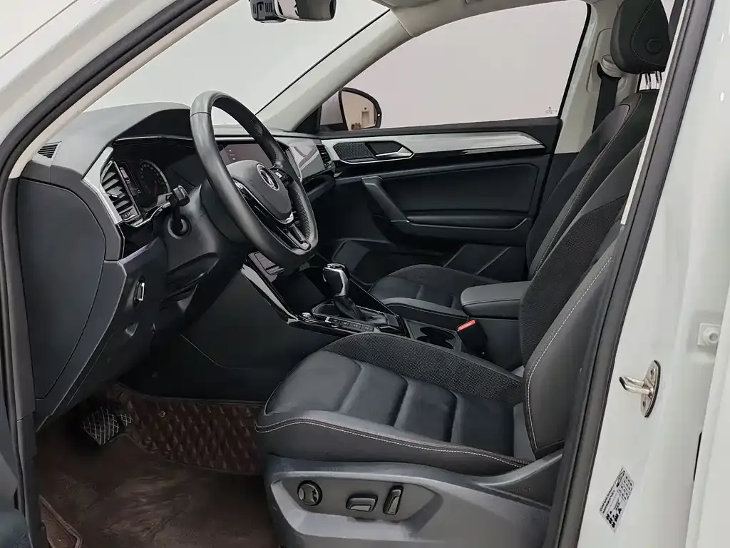 Volkswagen Tayron — фото 6