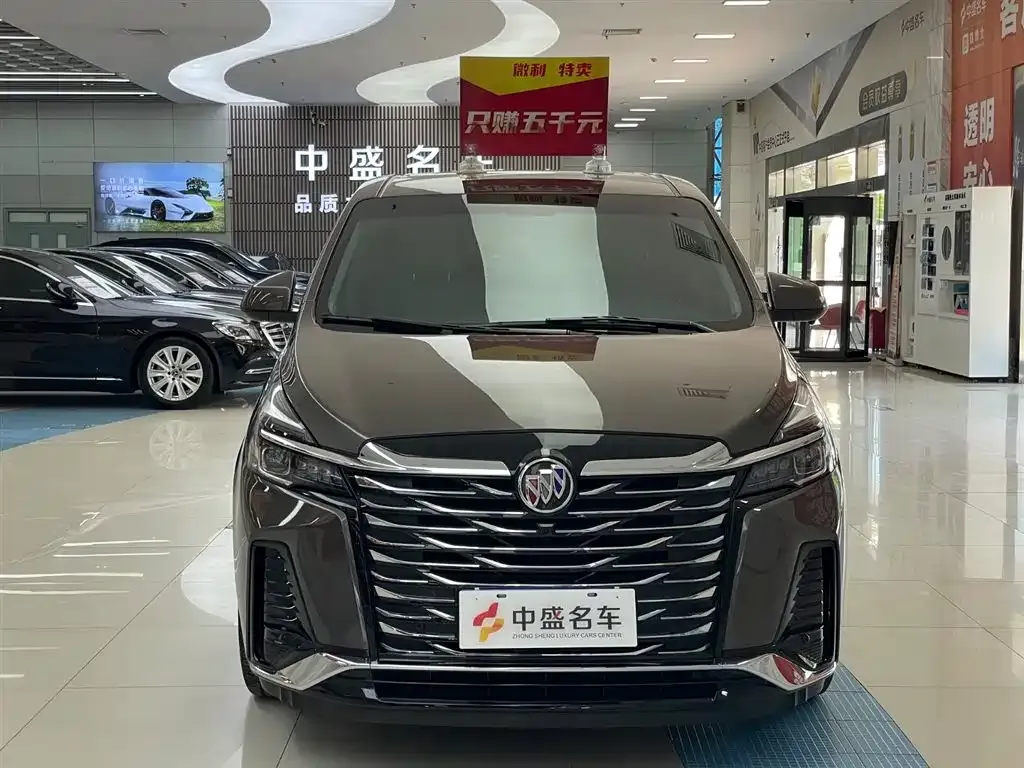 Buick GL8 2024 из CN, фото 6