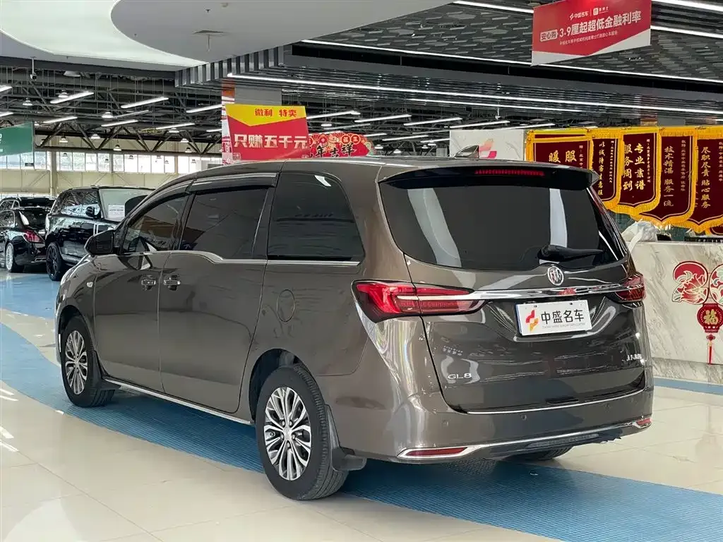 Buick GL8 2024 из CN, фото 7