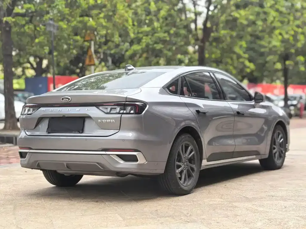Ford Mondeo 2024 из CN, фото 2