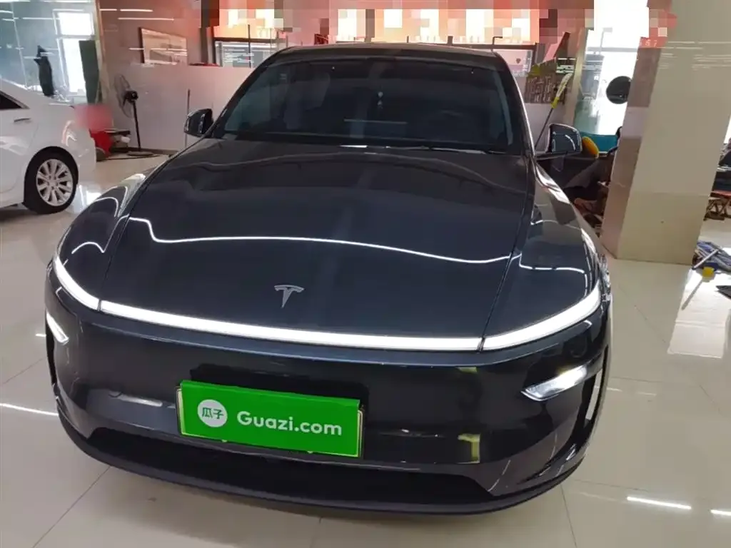 Tesla Model Y — фото 2