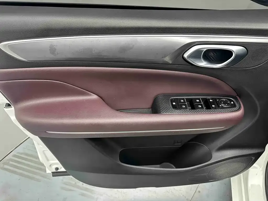 GAC Motor Trumpchi M6 2021 из CN, фото 10