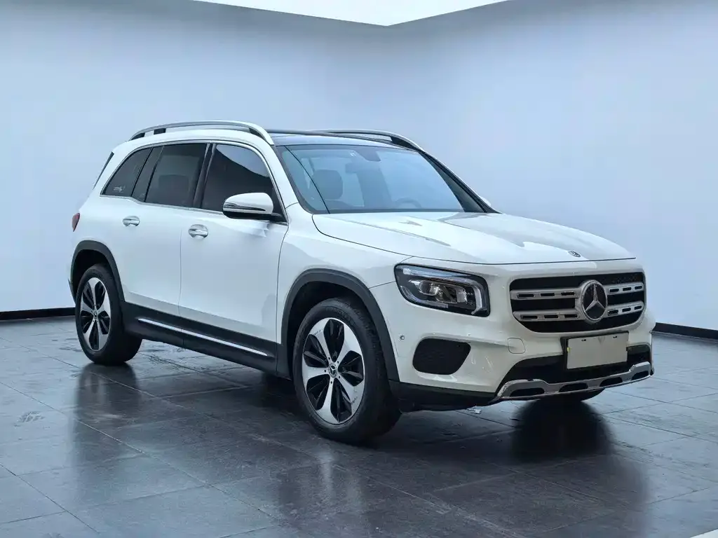 Mercedes-Benz GLB — фото 6
