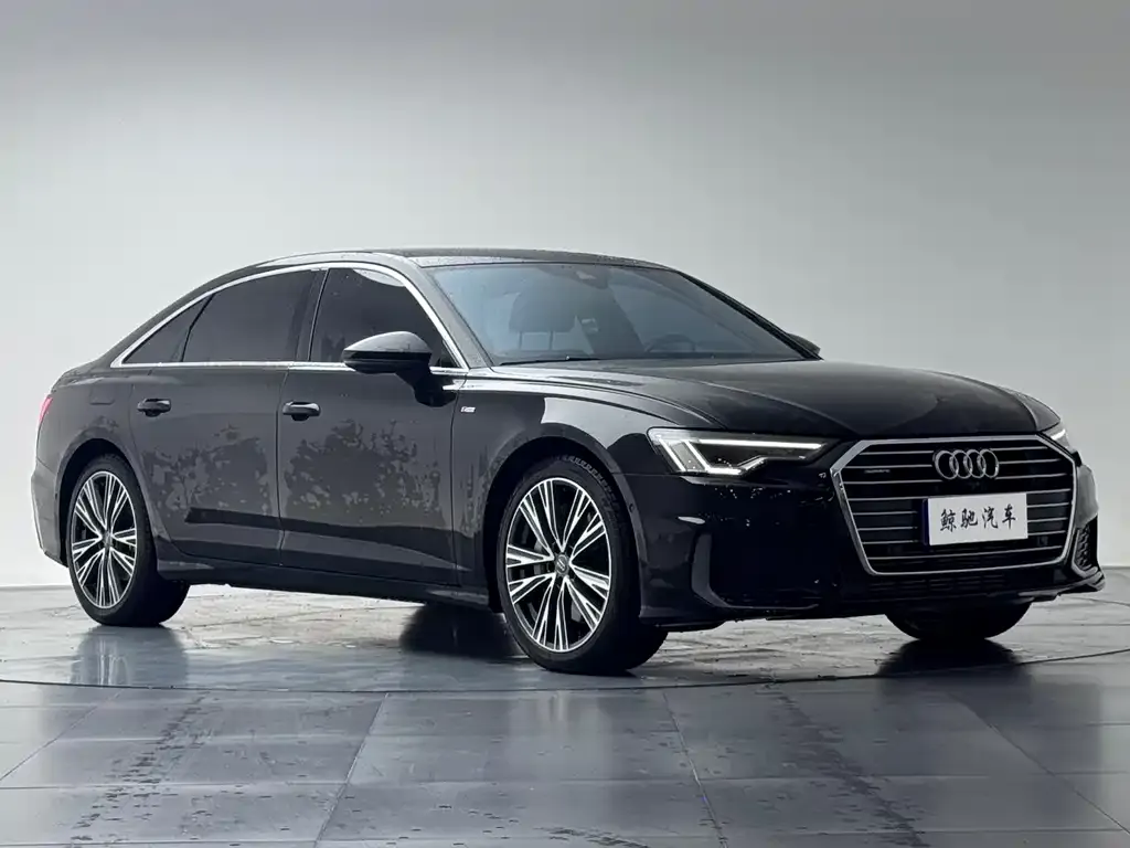 Audi A6L — фото 10