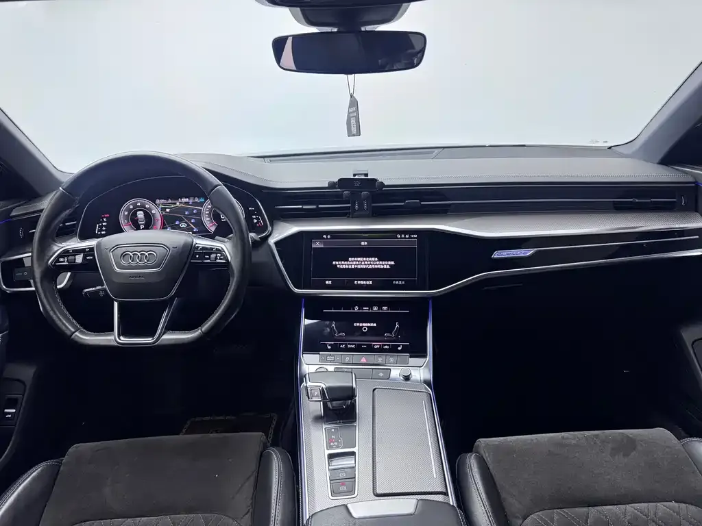 Audi A6L — фото 3