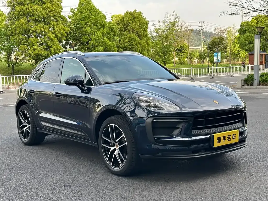Porsche Macan — фото 8