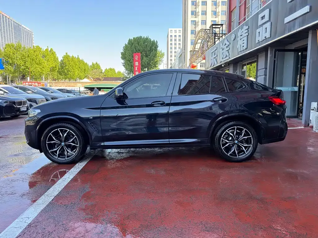 BMW X4 — фото 4