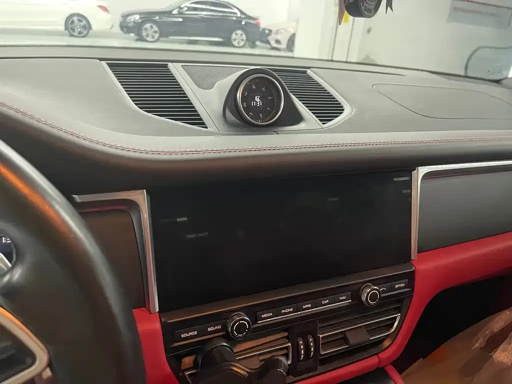 Porsche Macan 2021 из CN, фото 4