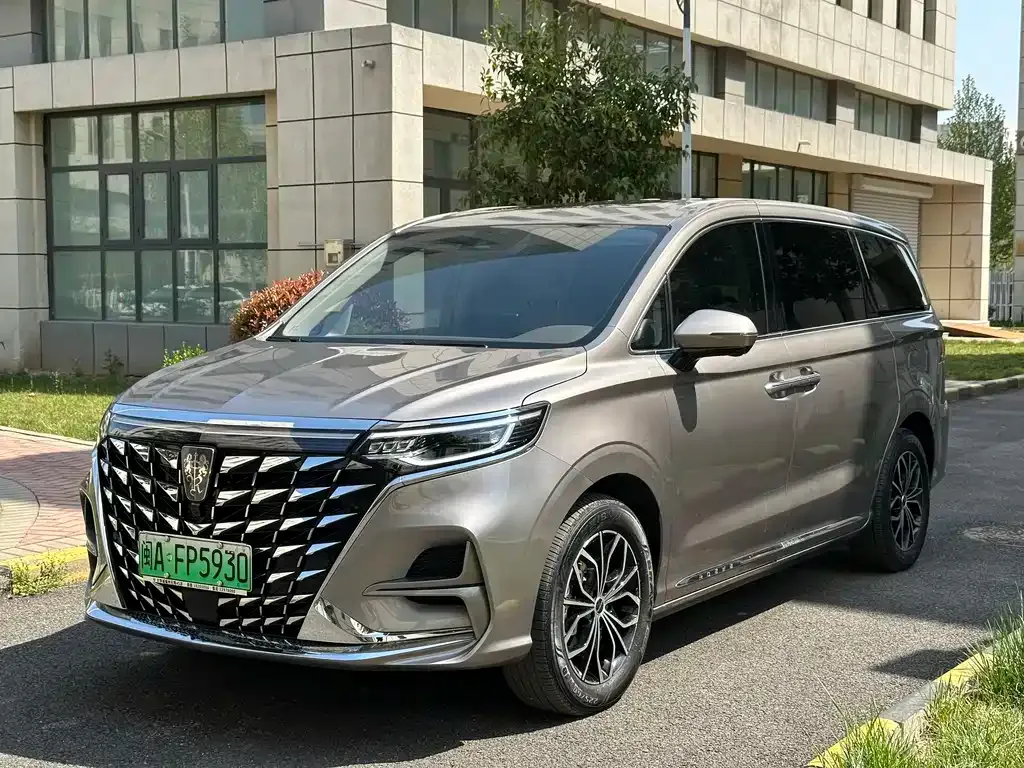 Roewe iMAX8 New Energy