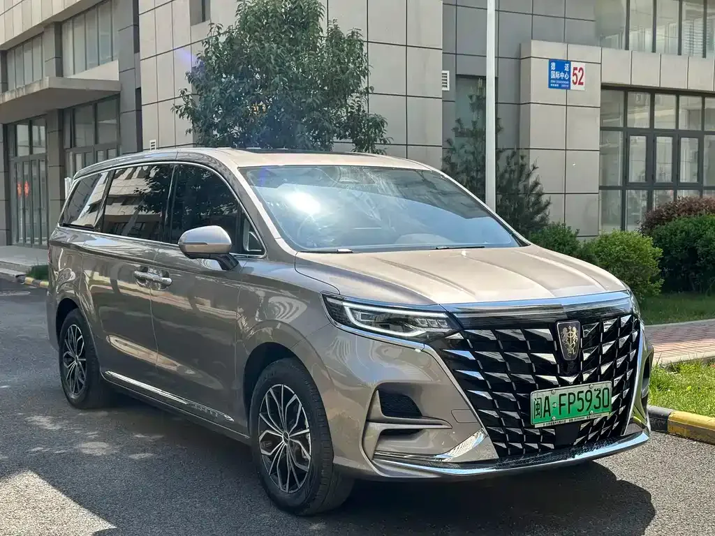 Roewe iMAX8 New Energy 2025 из CN, фото 5