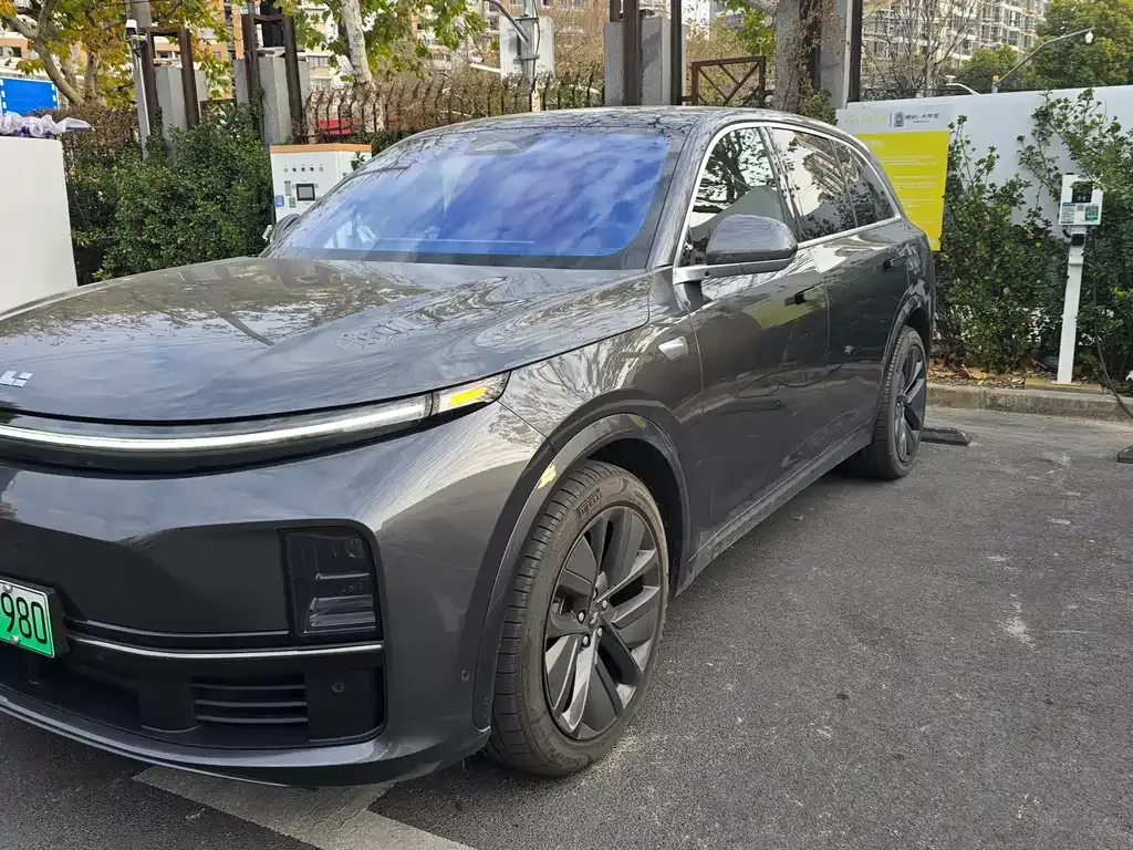 Li Auto L7 2023 из CN, фото 1