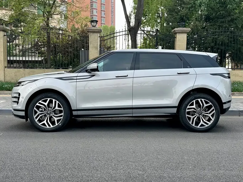 Land Rover Evoque — фото 8