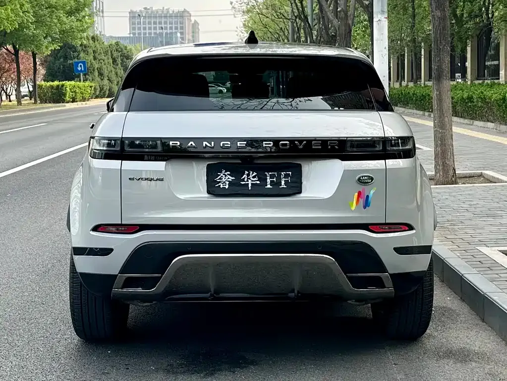 Land Rover Evoque — фото 2