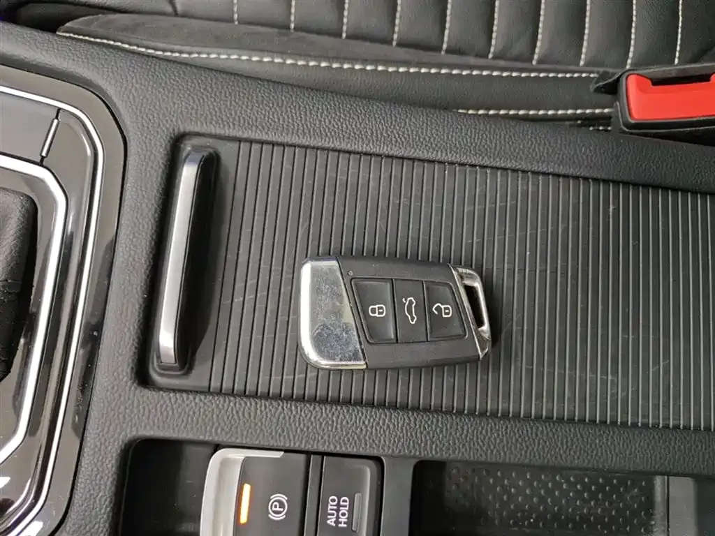 Volkswagen Magotan 2021 из CN, фото 6