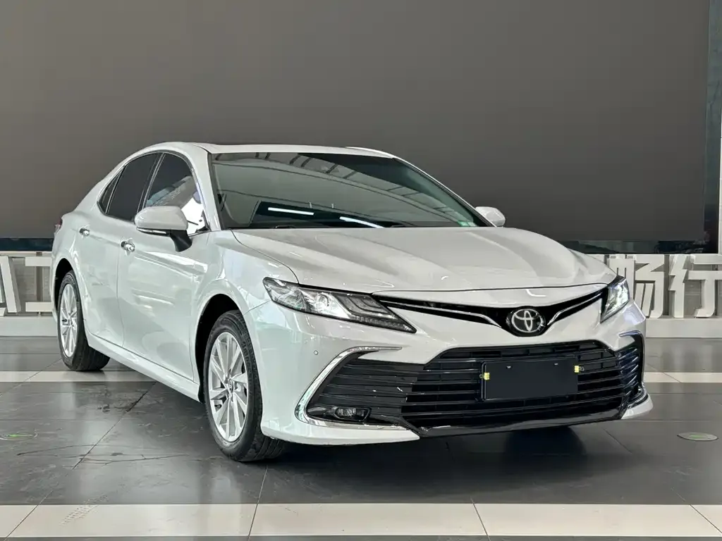 Toyota Camry 2022 из CN, фото 3