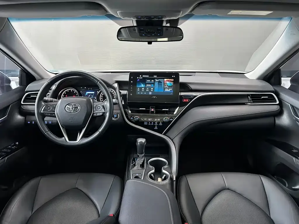 Toyota Camry 2022 из CN, фото 8