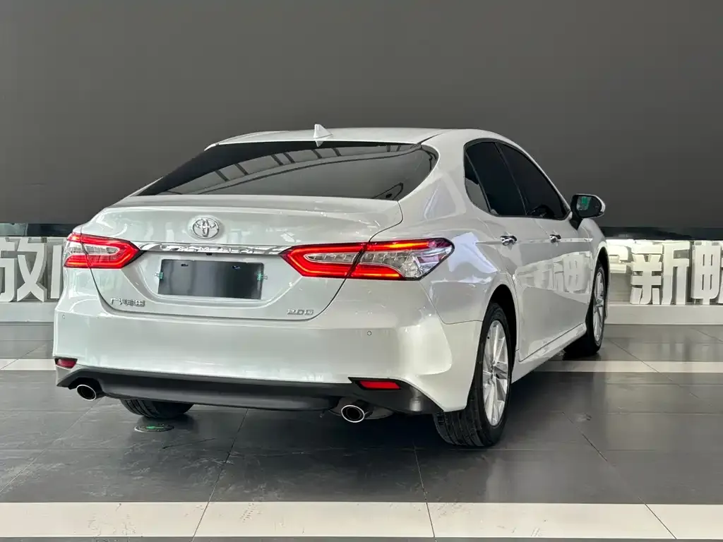 Toyota Camry 2022 из CN, фото 5