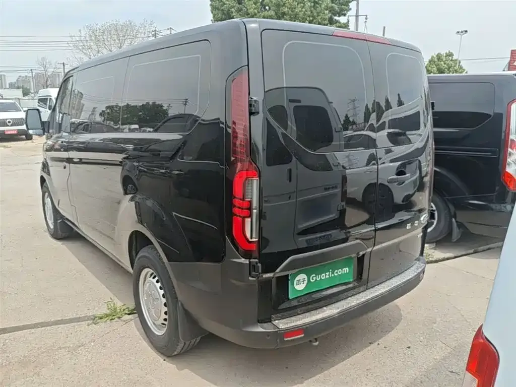 Ford Transit 2025 из CN, фото 7