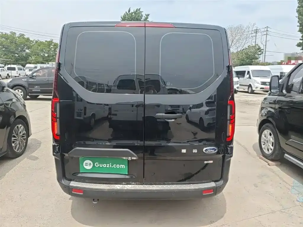 Ford Transit 2025 из CN, фото 8