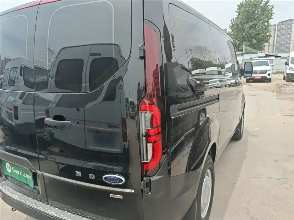 Ford Transit 2025 из CN, фото 9