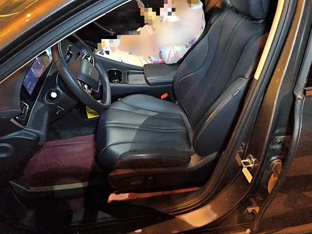 Roewe D7 2024 из CN, фото 7