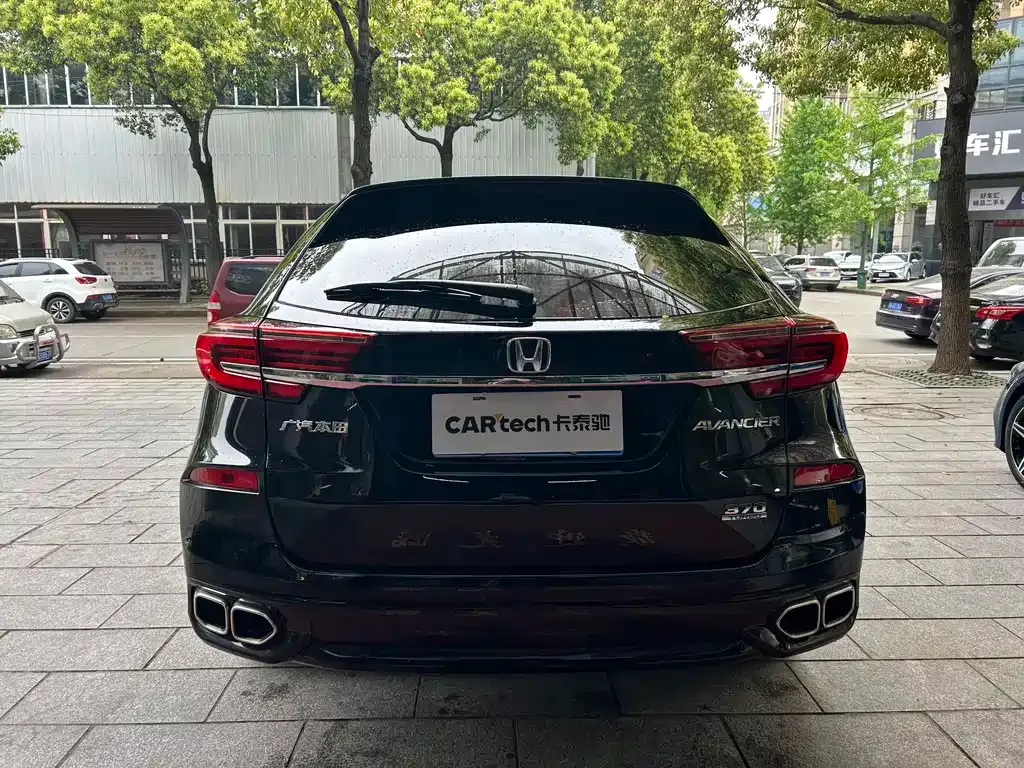 Honda Avancier — фото 10