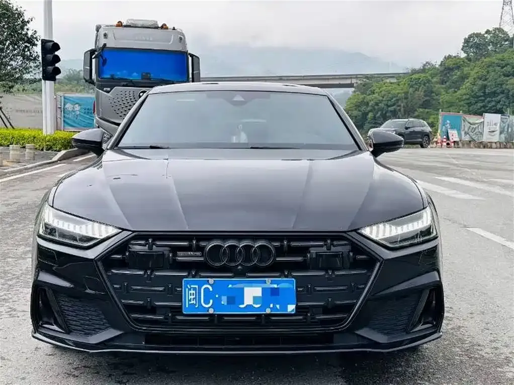 Audi A7L 2022 из CN, фото 4