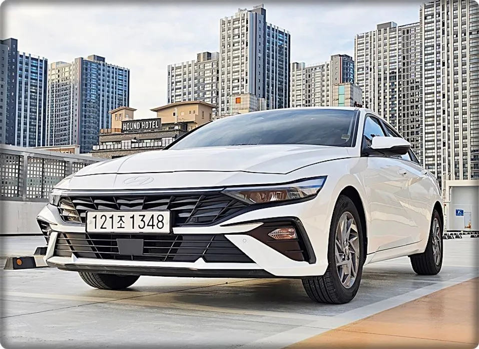 Hyundai AVANTE 2024 из KR, фото 1