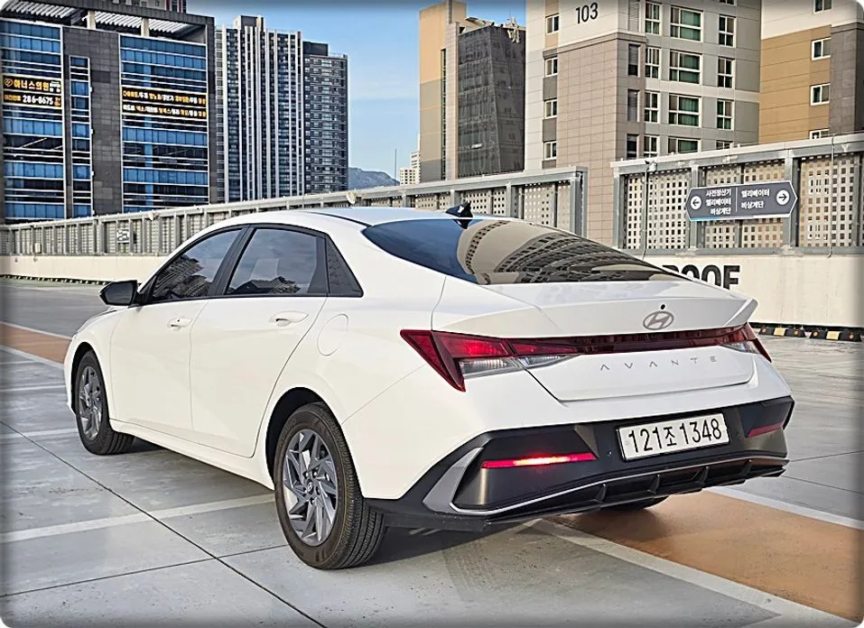 Hyundai AVANTE 2024 из KR, фото 8