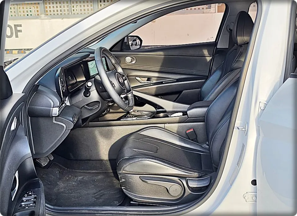 Hyundai AVANTE 2024 из KR, фото 3