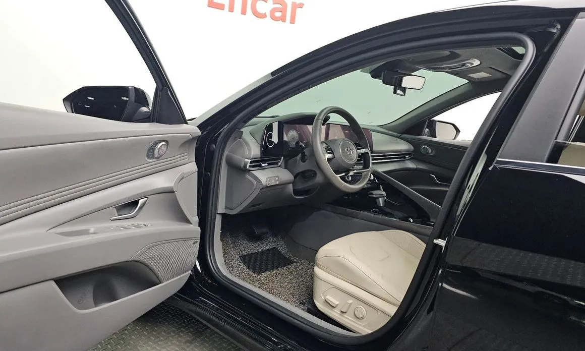 Hyundai AVANTE 2023 из KR, фото 7