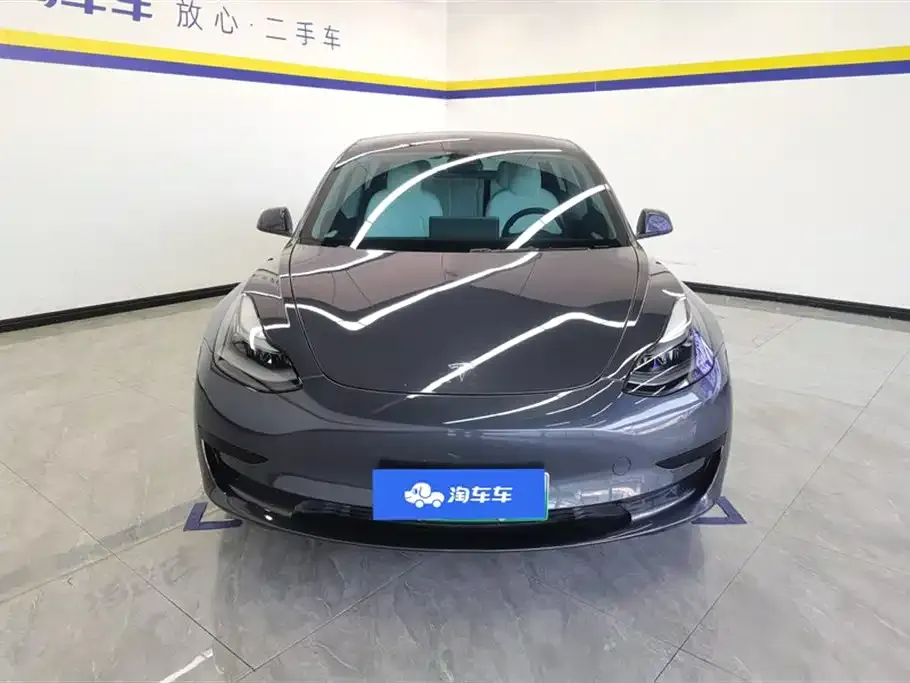 Tesla Model 3 — фото 10