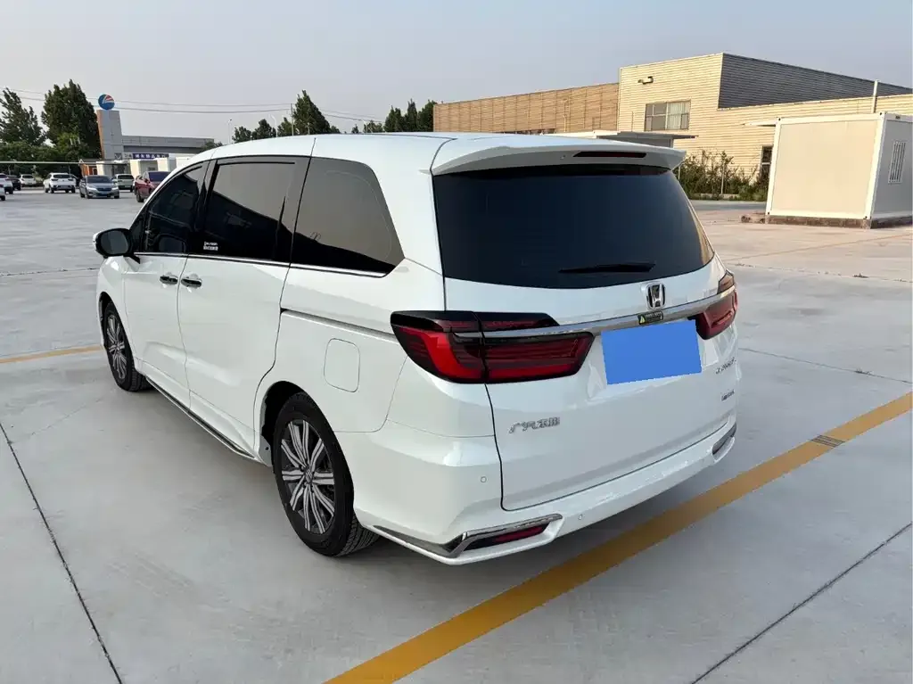 Honda Odyssey 2024 из CN, фото 9